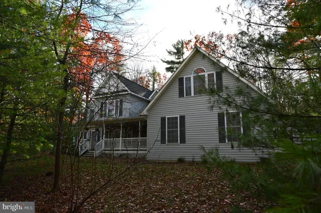 $2,700 | 158 Redtail Court, Basye, VA 22810