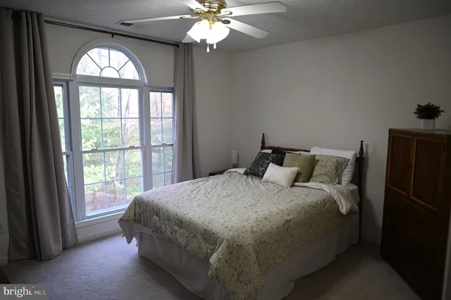 $2,700 | 158 Redtail Court, Basye, VA 22810