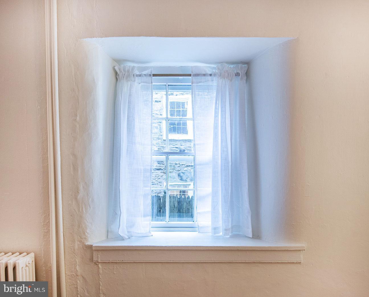 71 West Rose Valley Road Wallingford, PA 19086 - Photo 3 of 36 Lovely, original windows throughout