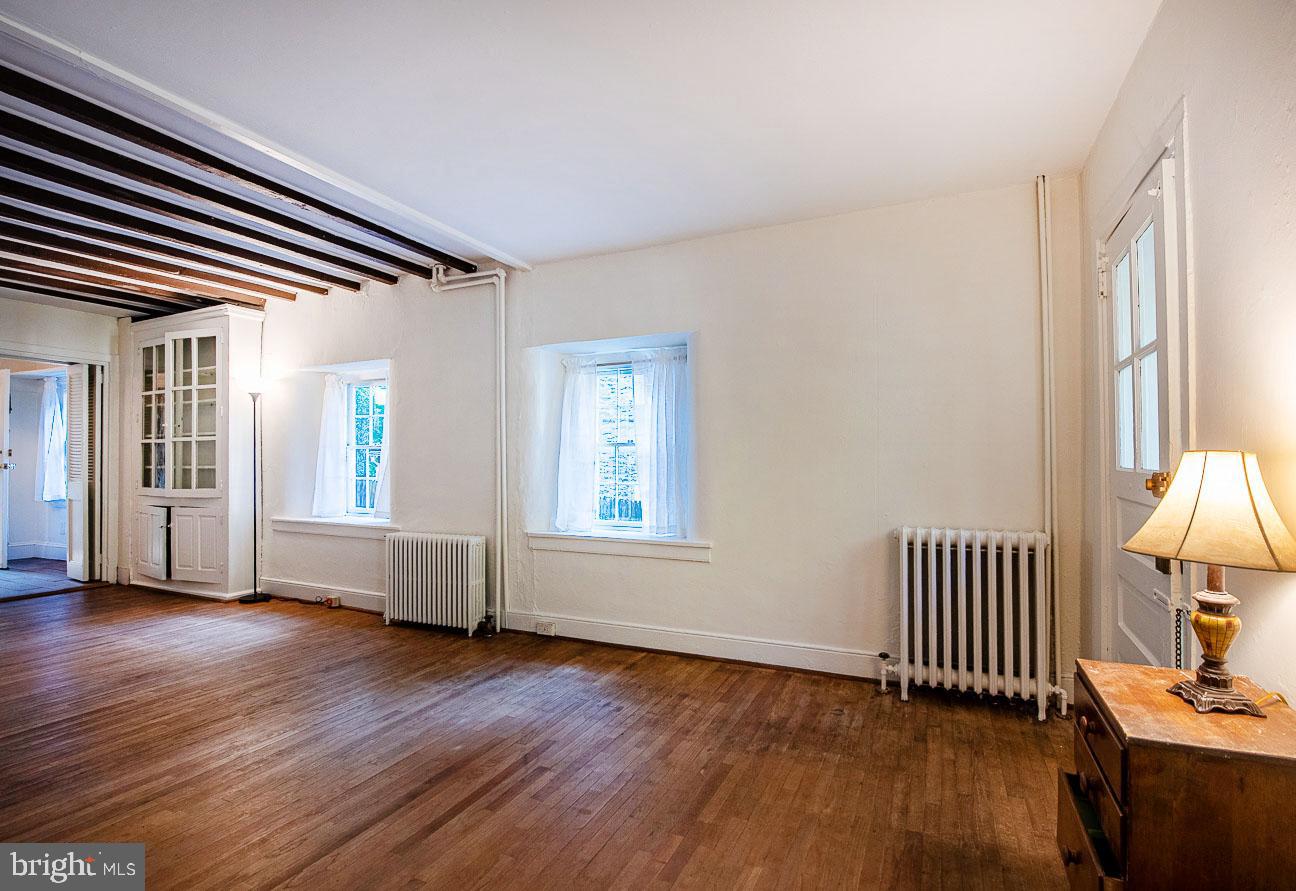 71 West Rose Valley Road Wallingford, PA 19086 - Photo 5 of 36 Loads of windows on first floor