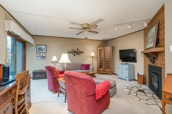 $129,900 | 100 Cedar Street, Unit 305, Mankato, MN 56001