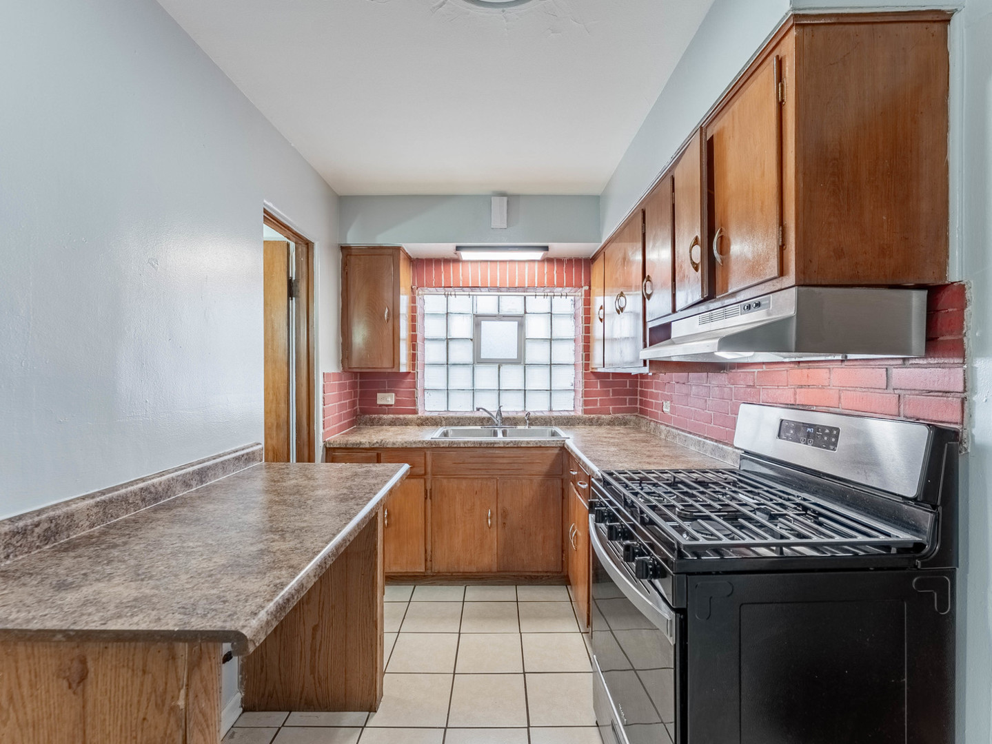 3847 Euclid Avenue Berwyn, IL 60402 - Photo 20 of 32