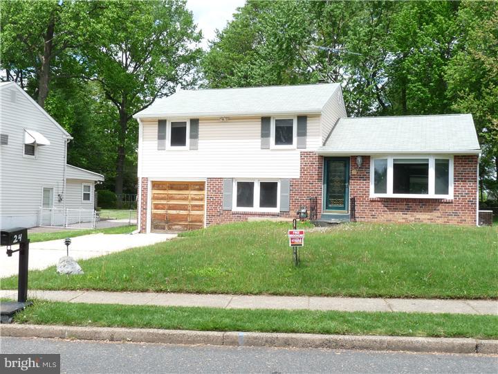 24 Story Road Aston, PA 19014 - Photo 1 of 17 Exterior Front