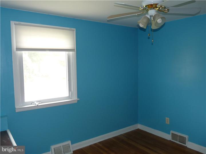24 Story Road Aston, PA 19014 - Photo 10 of 17 Bedroom 2