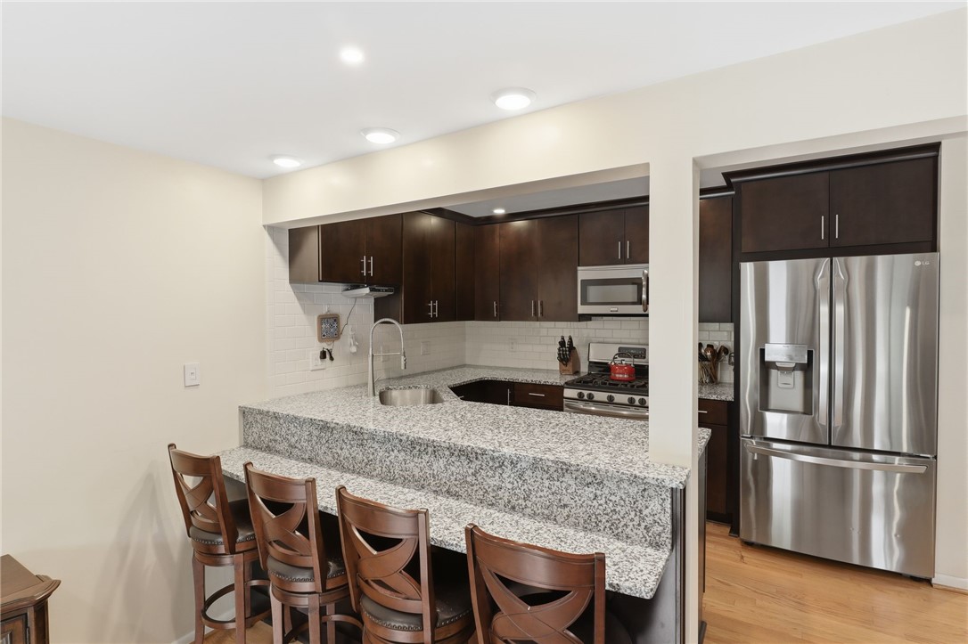 39 Menlo Place Rochester, NY 14620 - Photo 10 of 29