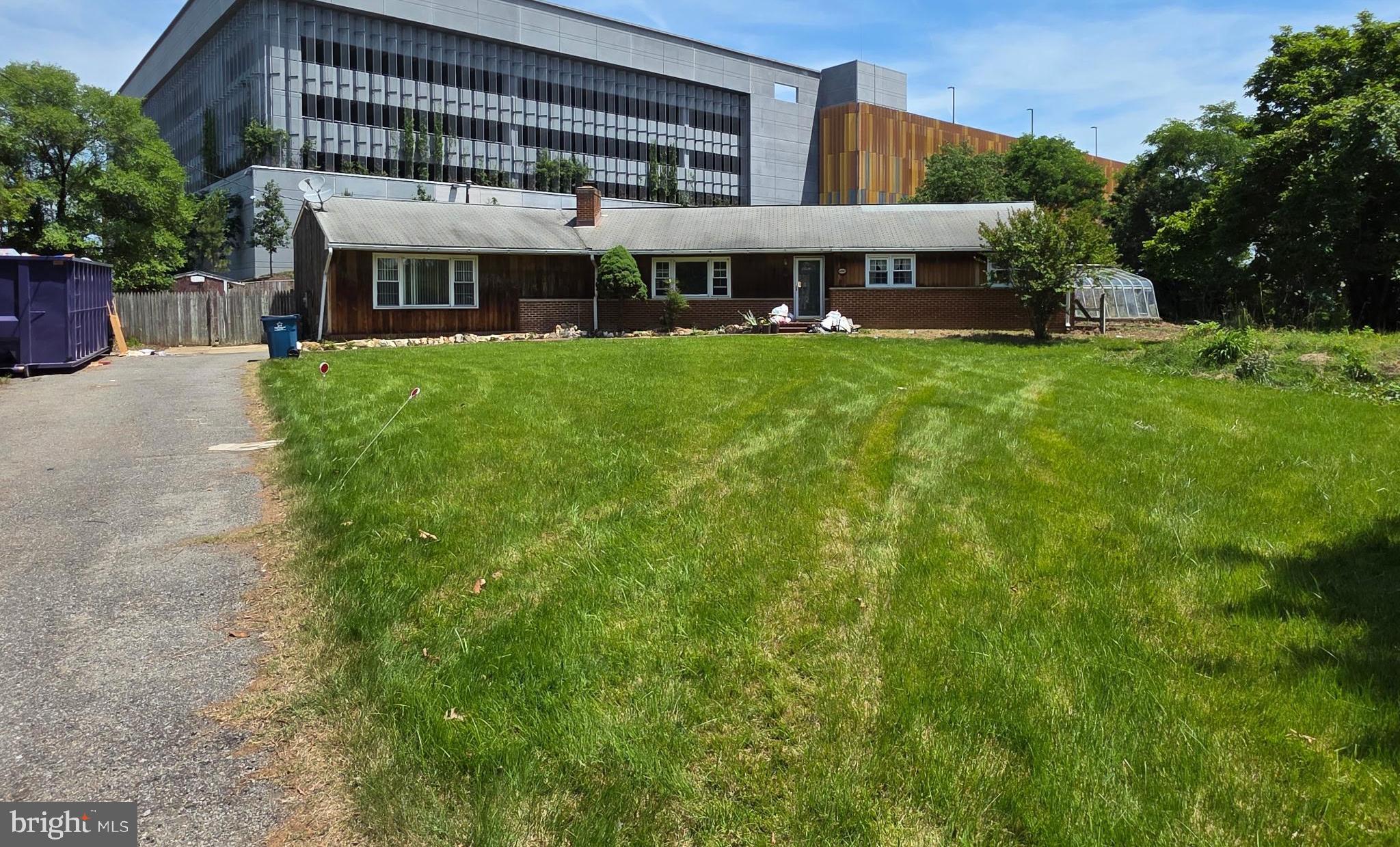 6501 Terry Drive Springfield, VA 22150 - Photo 1 of 10