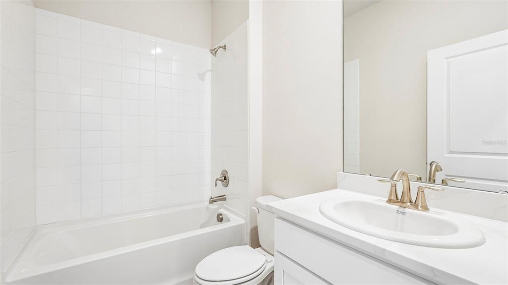 10734 Rabbit Grove Trail Palmetto, FL 34221 - Photo 22 of 39