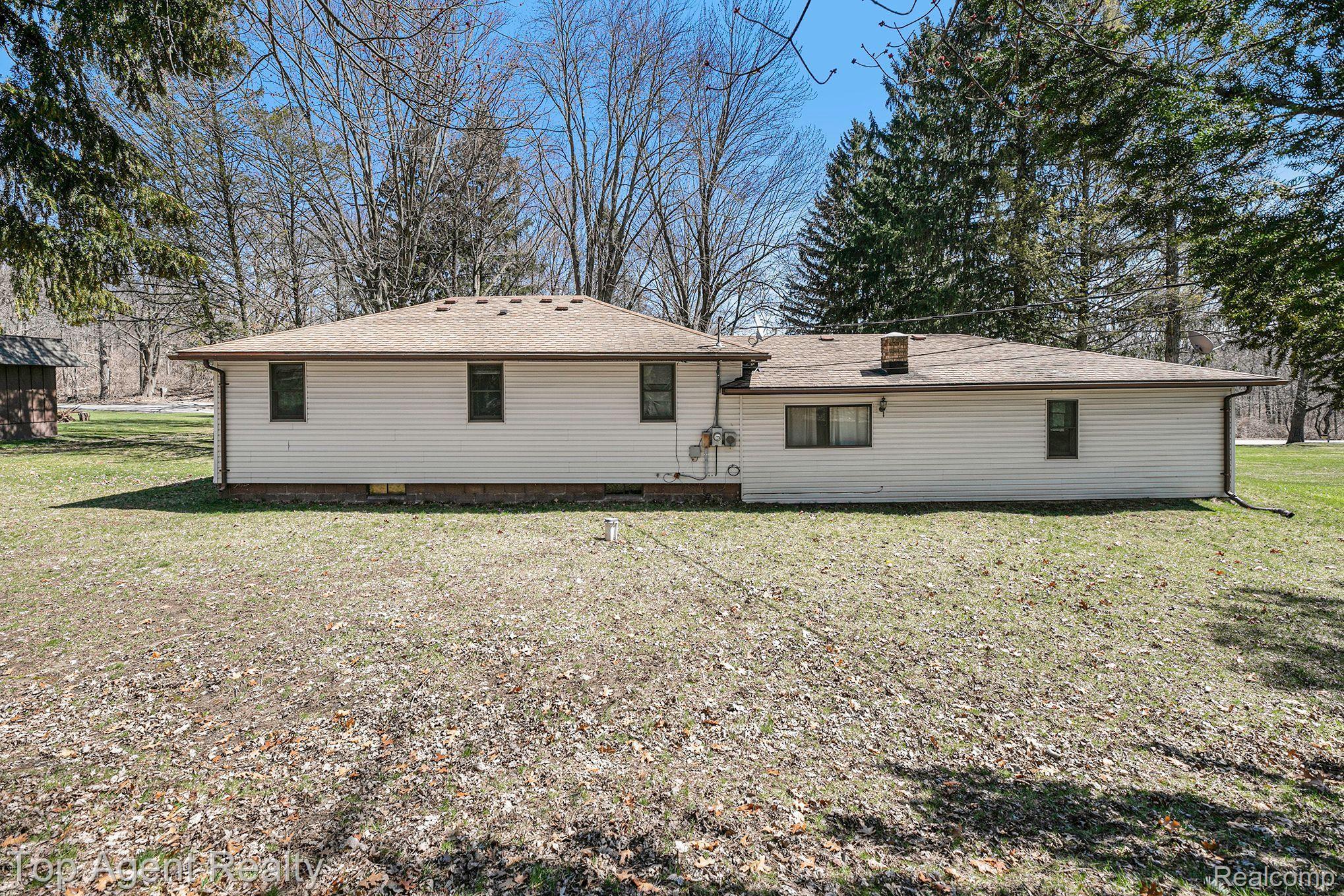 7857 South Eston Road Clarkston, MI 48348 - Photo 29 of 33 Gallery Image 29
