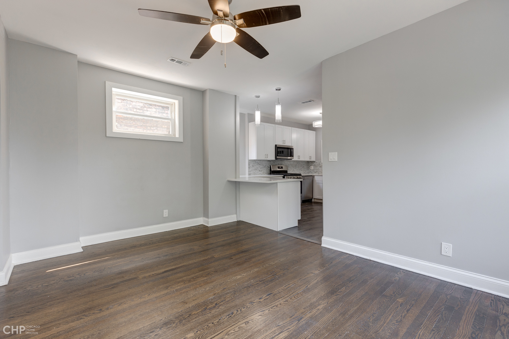 2009 West Garfield Boulevard Chicago, IL 60636 - Photo 11 of 36