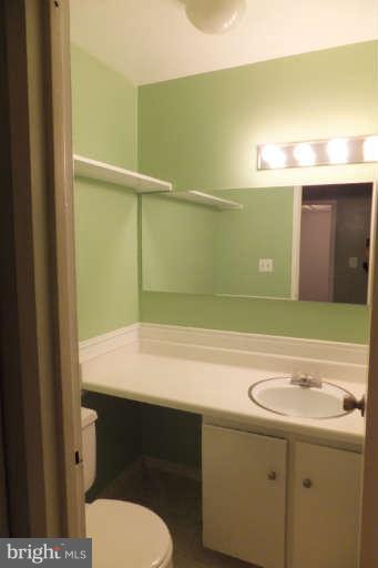 17803 Buehler Road, Unit 1J Olney, MD 20832 - Photo 17 of 30 Bath (Master)