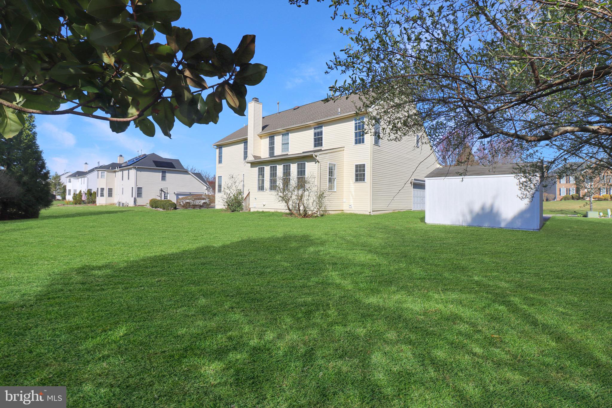 32 Compton Drive East Windsor, NJ 08520 - Photo 15 of 97