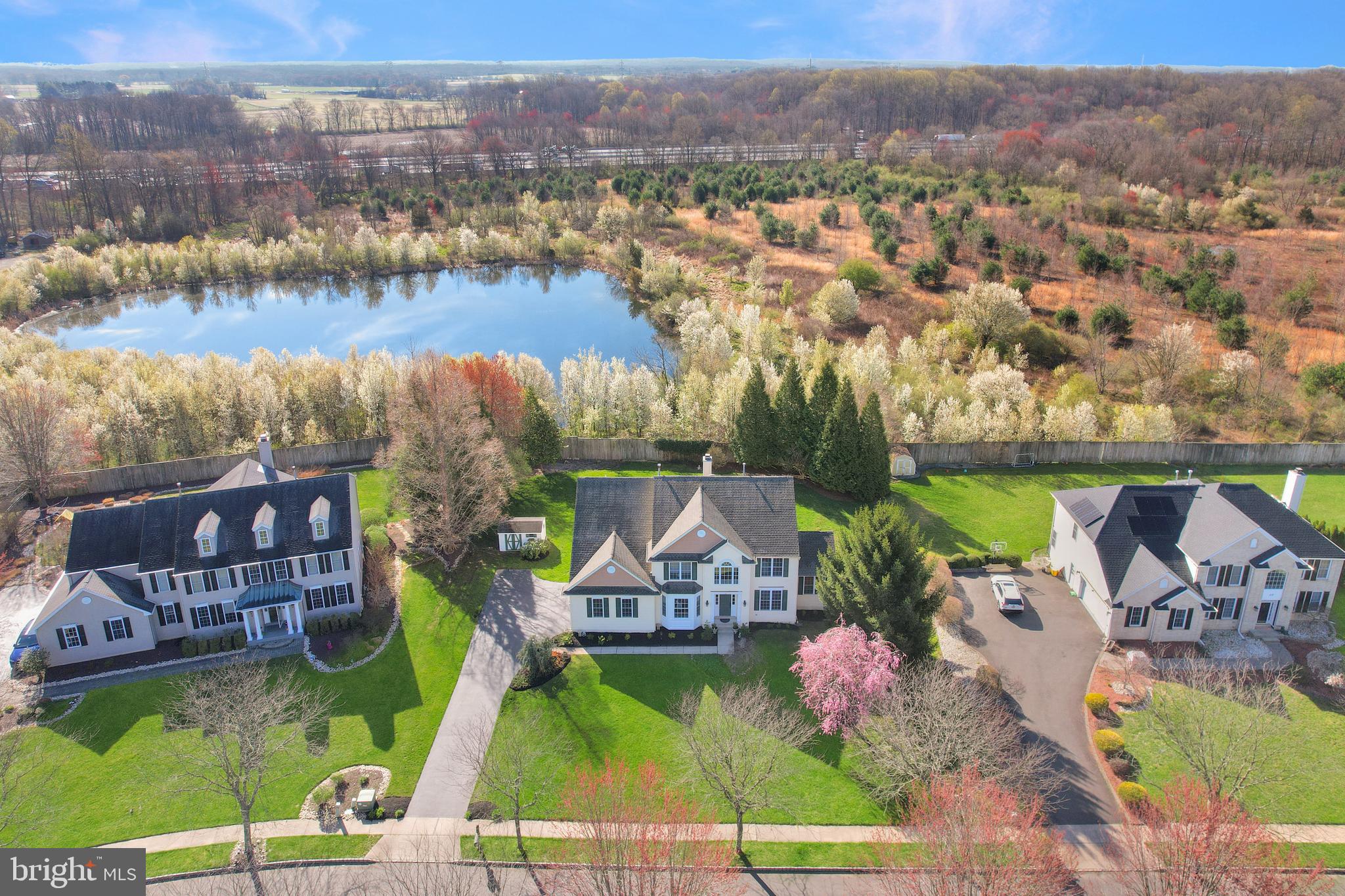 32 Compton Drive East Windsor, NJ 08520 - Photo 2 of 97