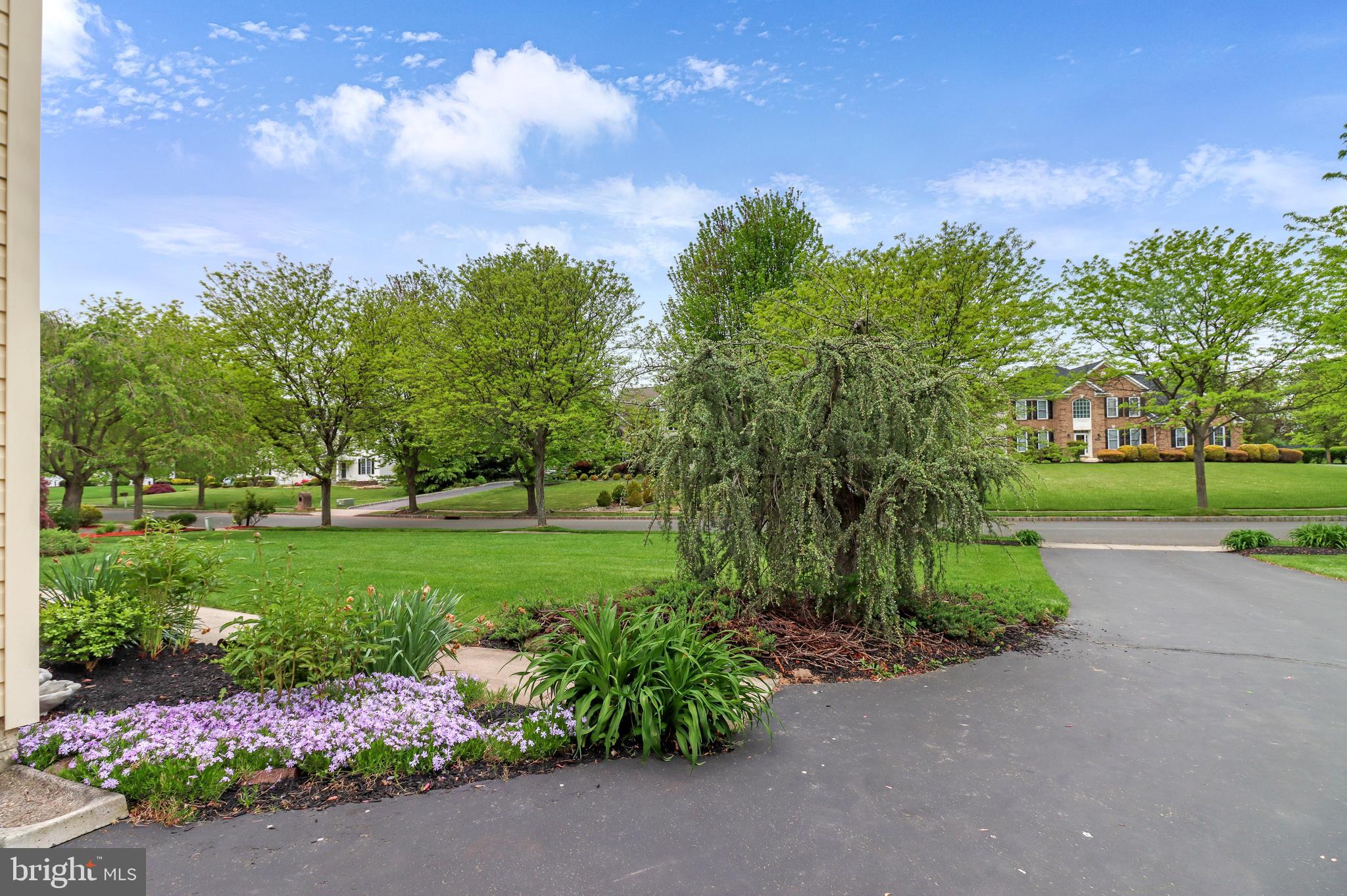 32 Compton Drive East Windsor, NJ 08520 - Photo 30 of 97