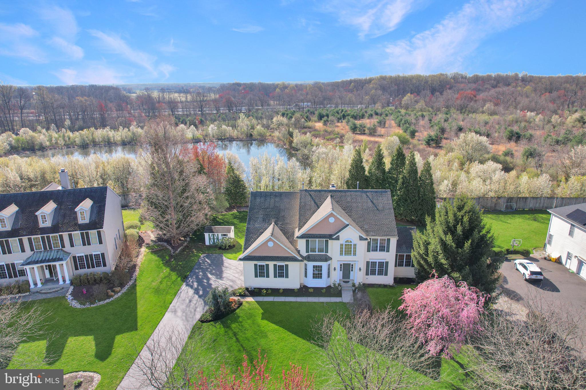 32 Compton Drive East Windsor, NJ 08520 - Photo 3 of 97