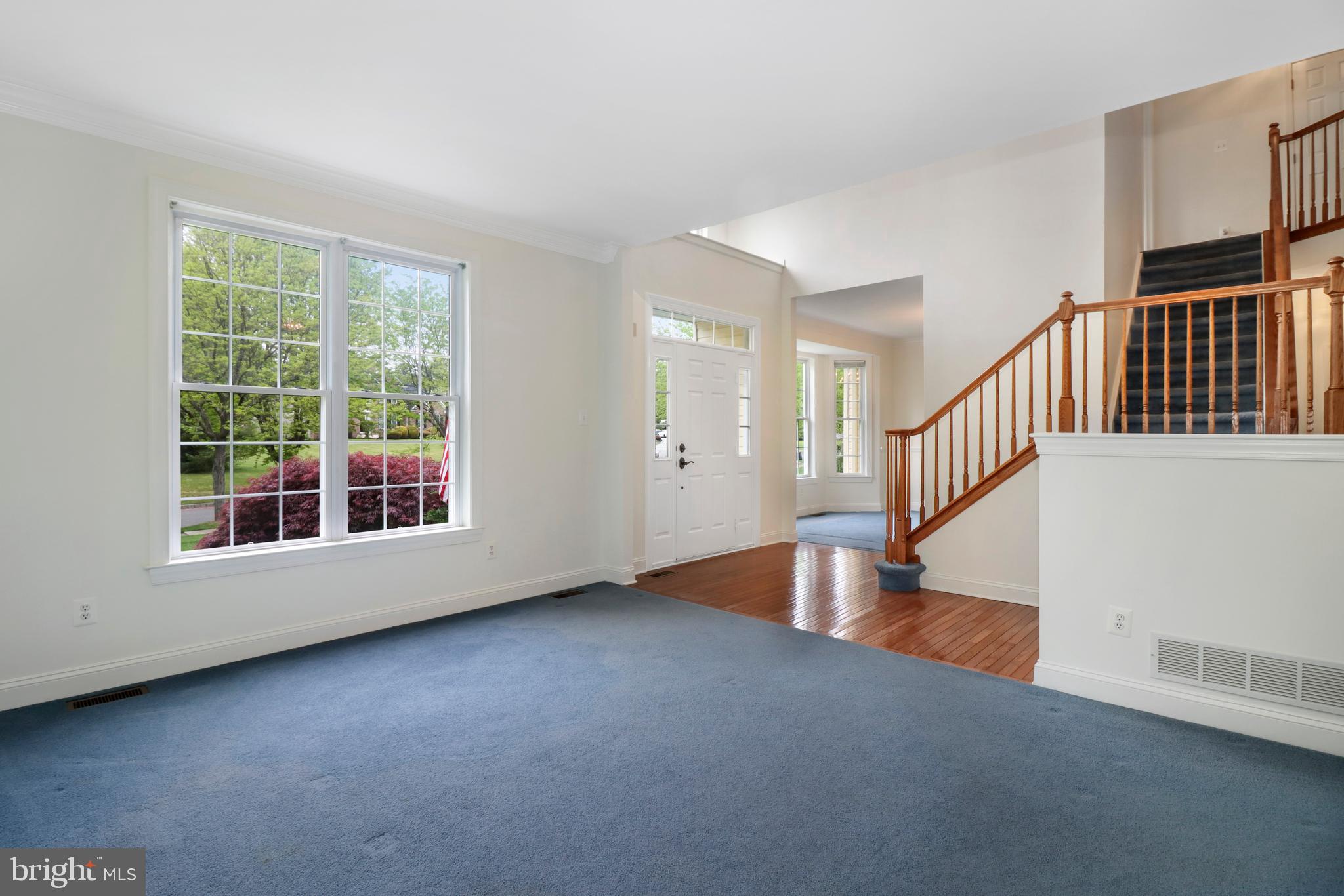 32 Compton Drive East Windsor, NJ 08520 - Photo 38 of 97 Living Room into Foyer