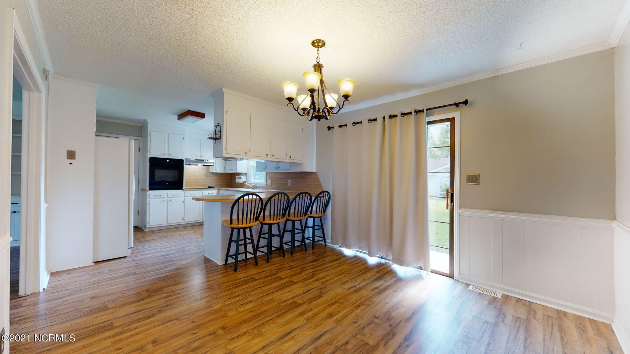 5606 Edith Road Ayden, NC 28513 - Photo 14 of 31 21-web-or-mls-5606-Edith-Rd-Ayden-NC-090