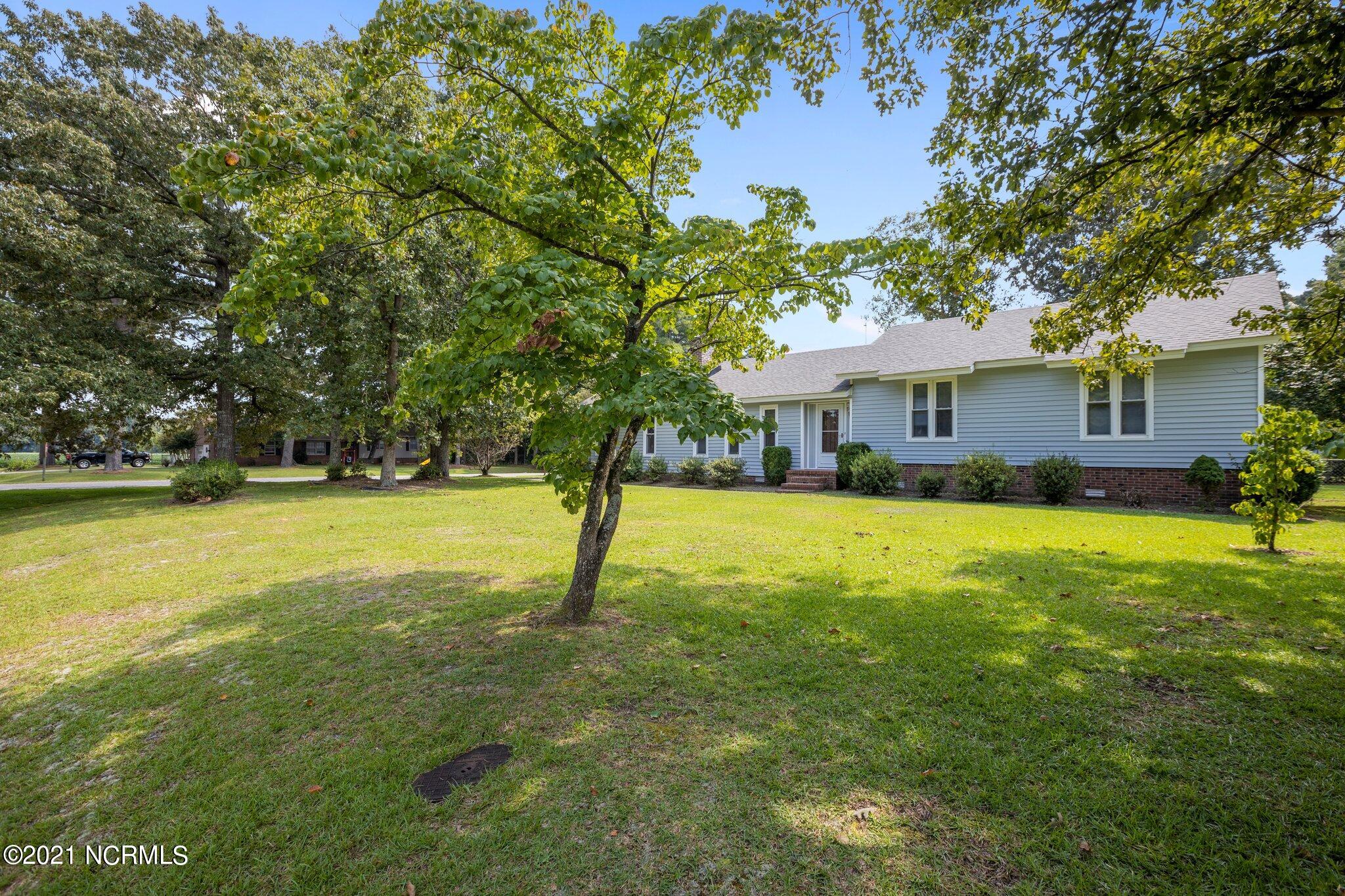 5606 Edith Road Ayden, NC 28513 - Photo 31 of 31 7-web-or-mls-IMGL8585