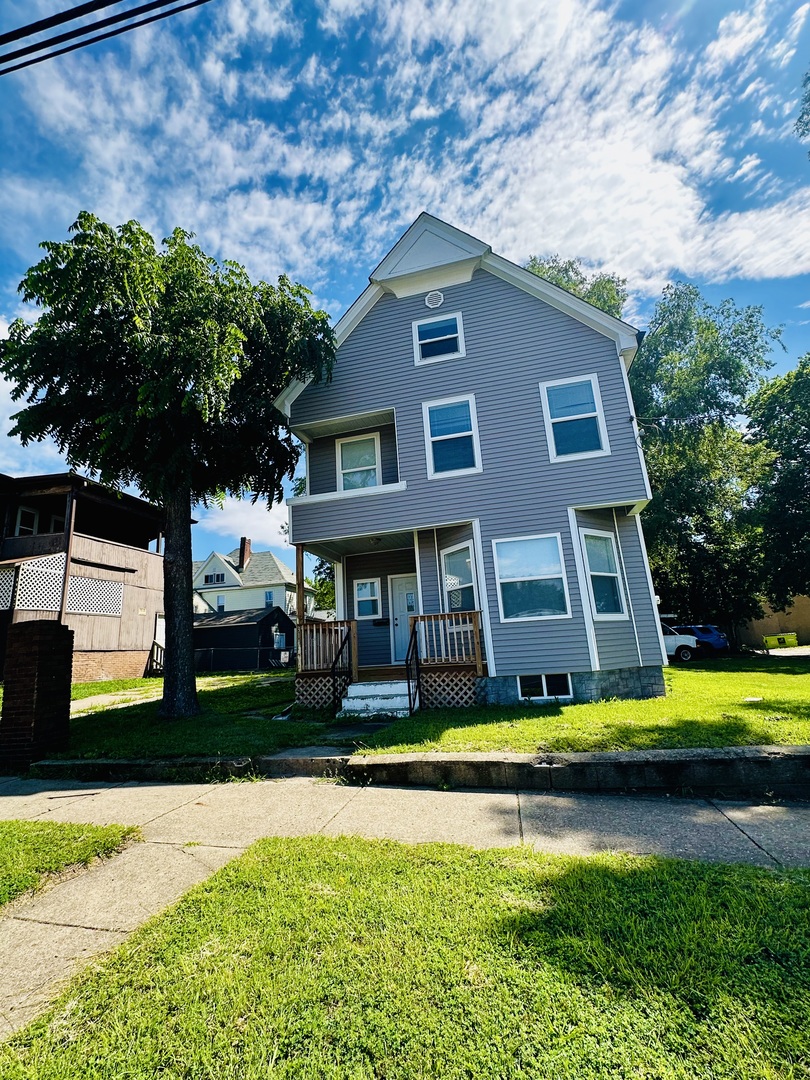 314 Spring Street Peoria, IL 61603 - Photo 2 of 38