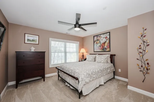 $525,000 | 78 Woodview Way, Unit 78, Manchester, NH 03102