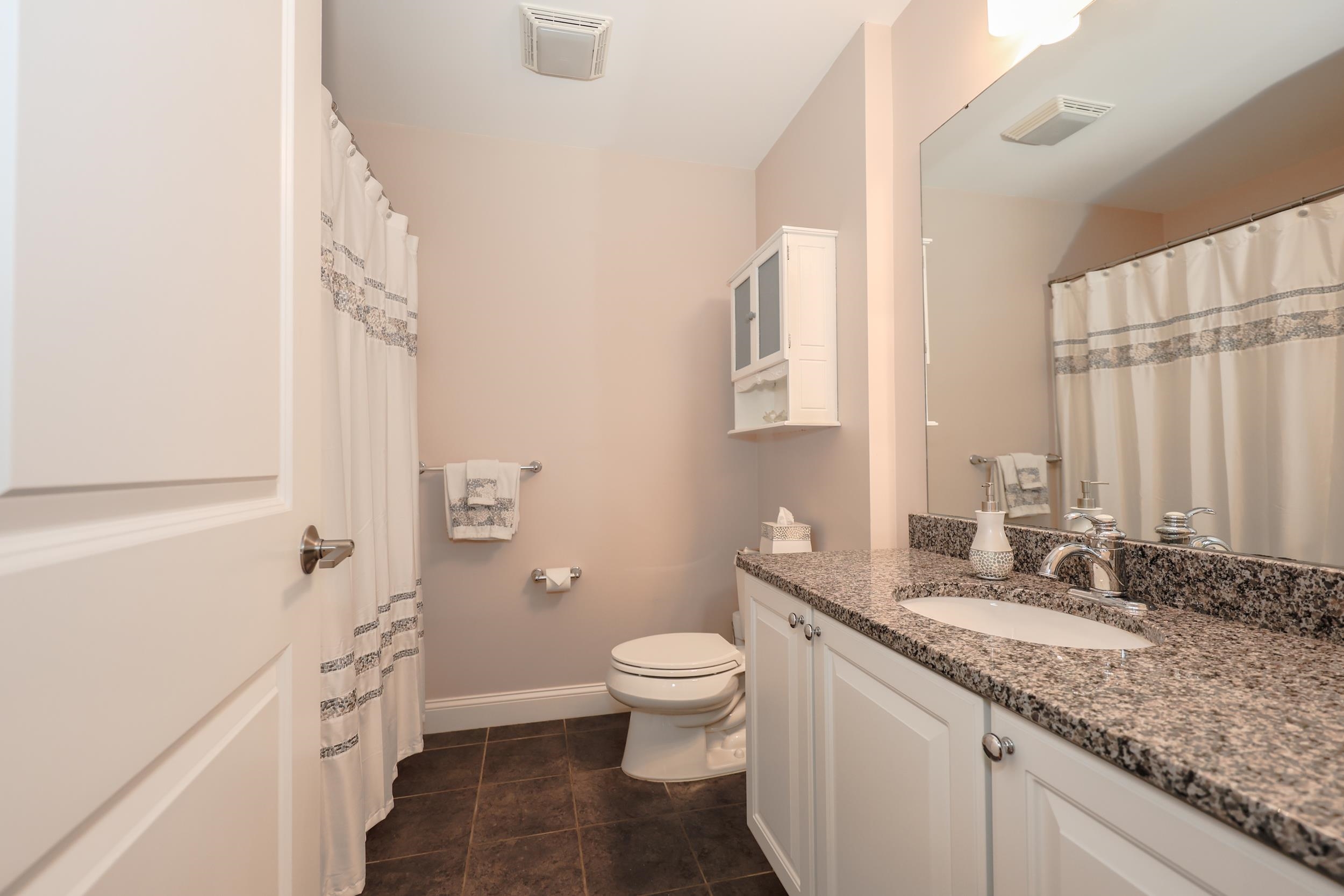 78 Woodview Way, Unit 78 Manchester, NH 03102 - Photo 27 of 46