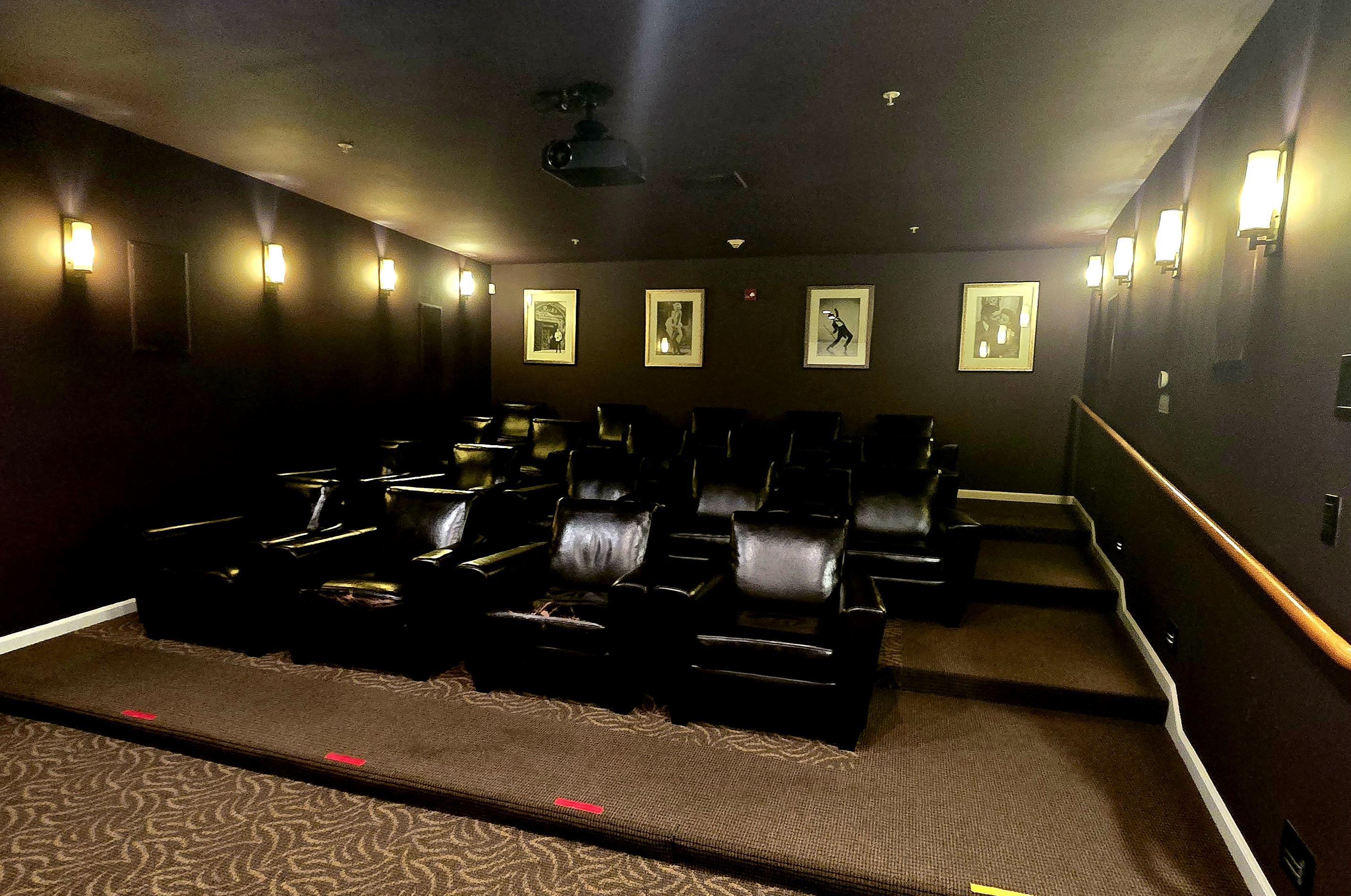 78 Woodview Way, Unit 78 Manchester, NH 03102 - Photo 44 of 46