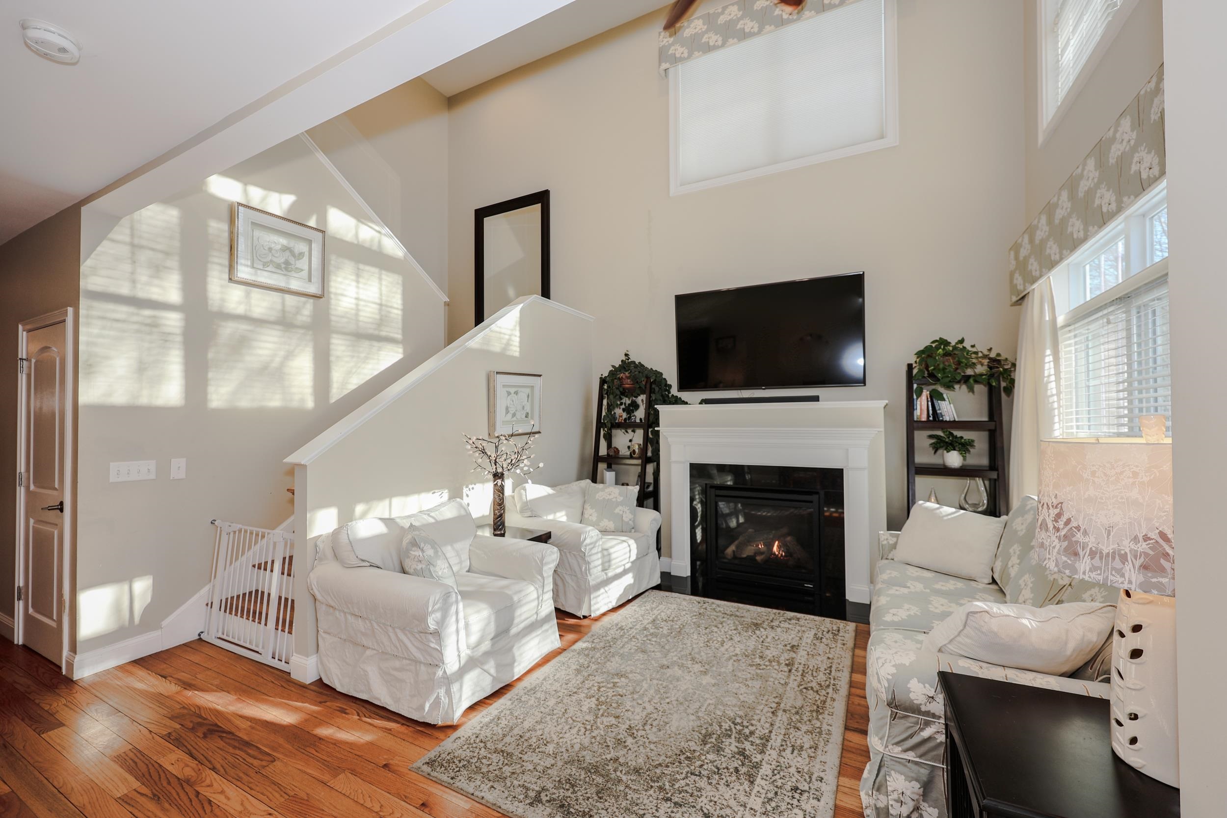 78 Woodview Way, Unit 78 Manchester, NH 03102 - Photo 10 of 46