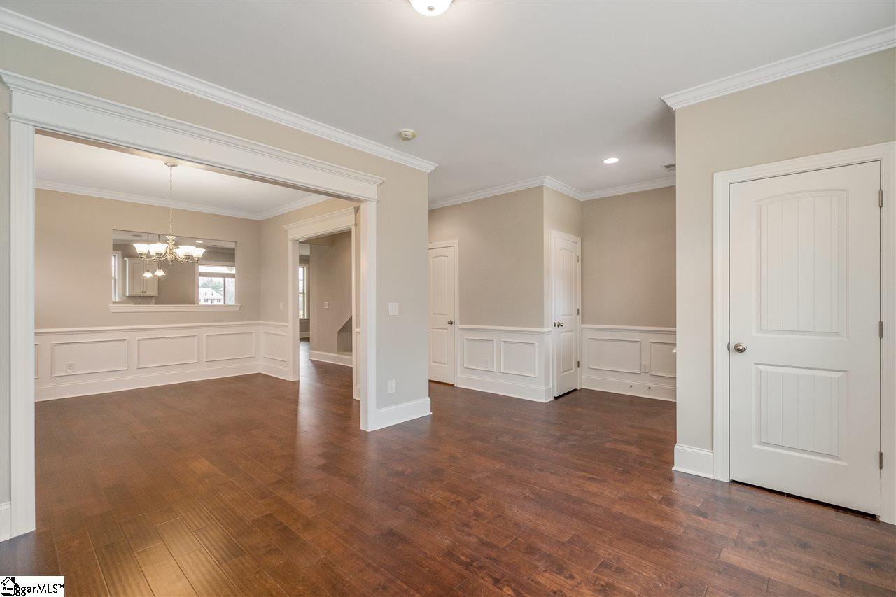 1400 Kist Road Greer, SC 29651 - Photo 4 of 21 Gallery Image 4