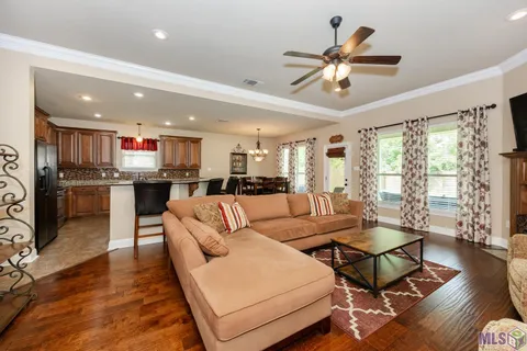 $310,000 | 14371 Stonegate Manor Drive, Gonzales, LA 70737