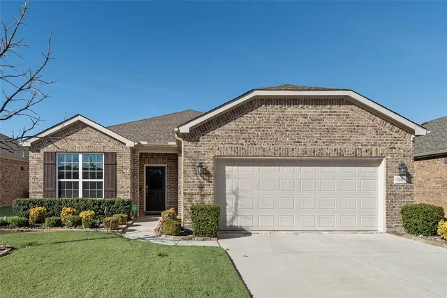 $550,000 | 7997 Reservoir Drive, Frisco, TX 75036