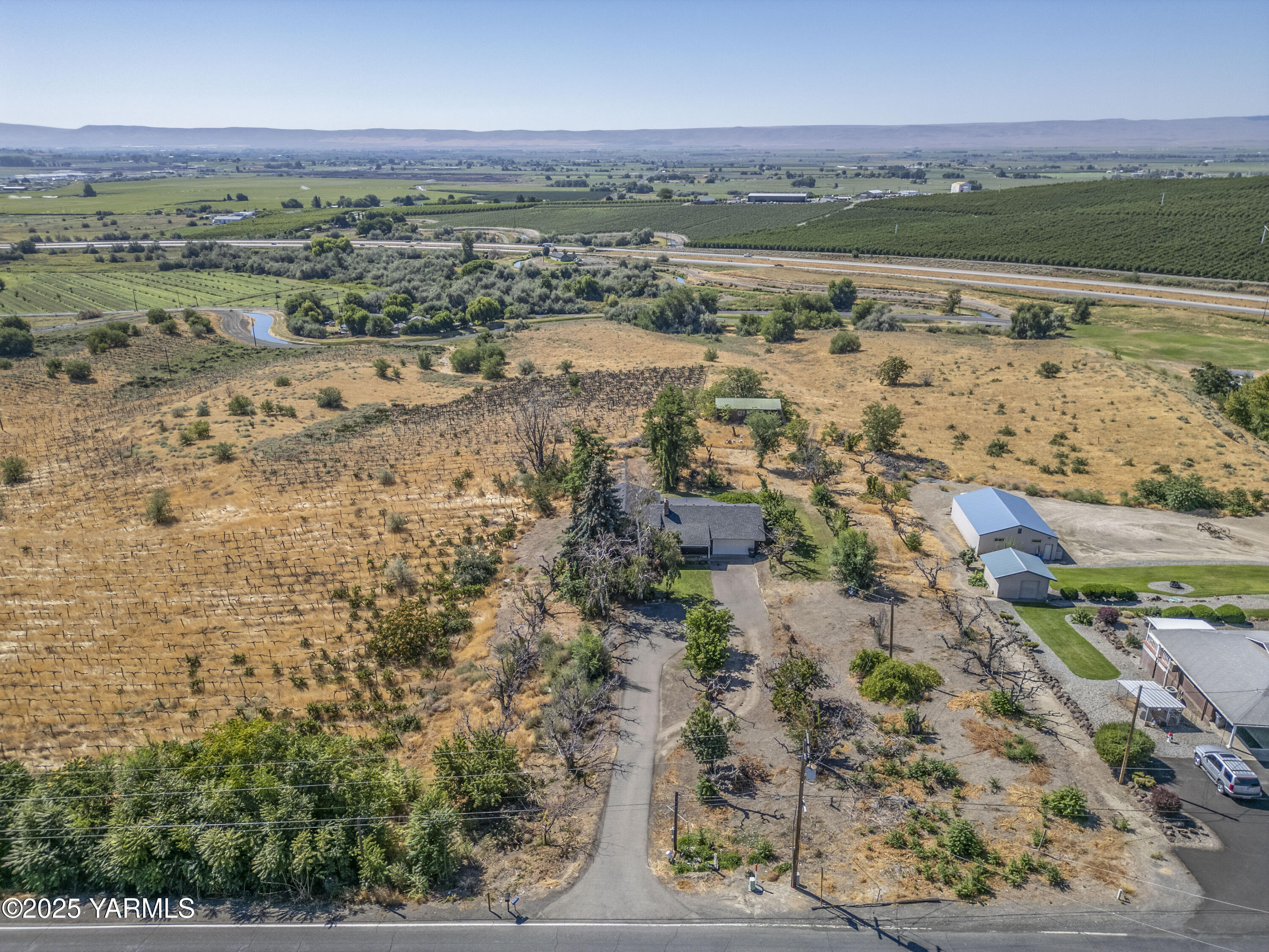 1381 West Riverside Avenue Sunnyside, WA 98944 - Photo 23 of 53 1381 Riverside Ave Unit A 8.24.25 1