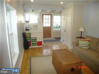 130 Fennerton Road Paoli, PA 19301 - Photo 6 of 11 Family Room