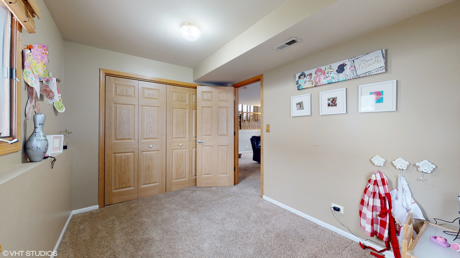 5054 Arrowhead Trace Oak Forest, IL 60452 - Photo 21 of 27 a view of a bedroom with baby bed