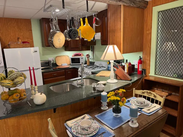 $2,150 | 529 Valley Road, Walpole, NH 03608