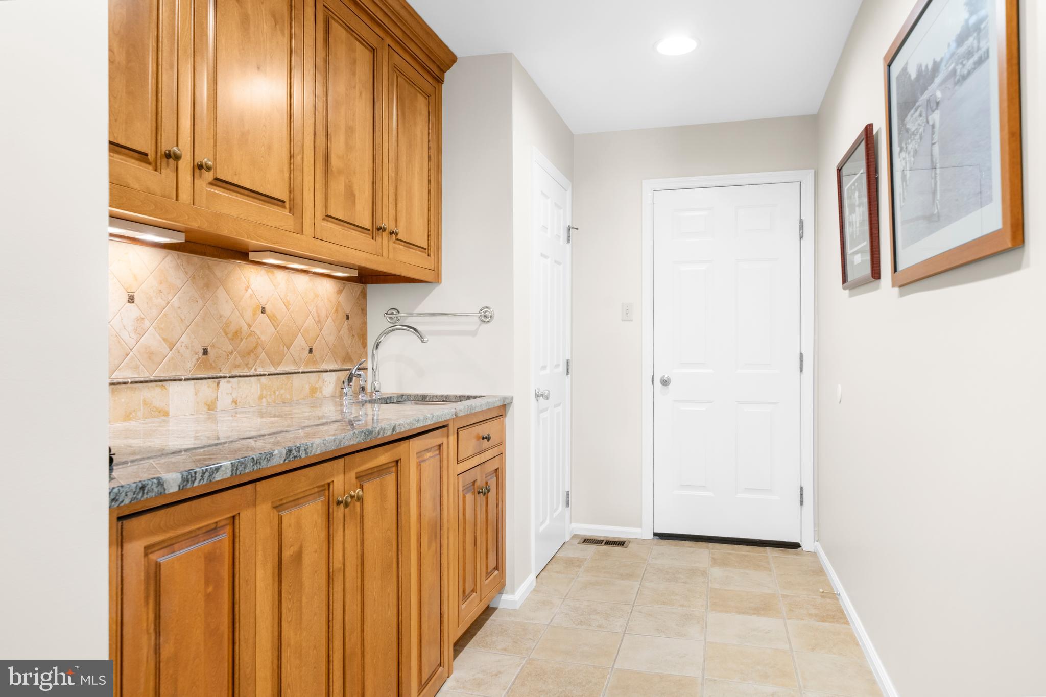 433 Inveraray Villanova, PA 19085 - Photo 17 of 40