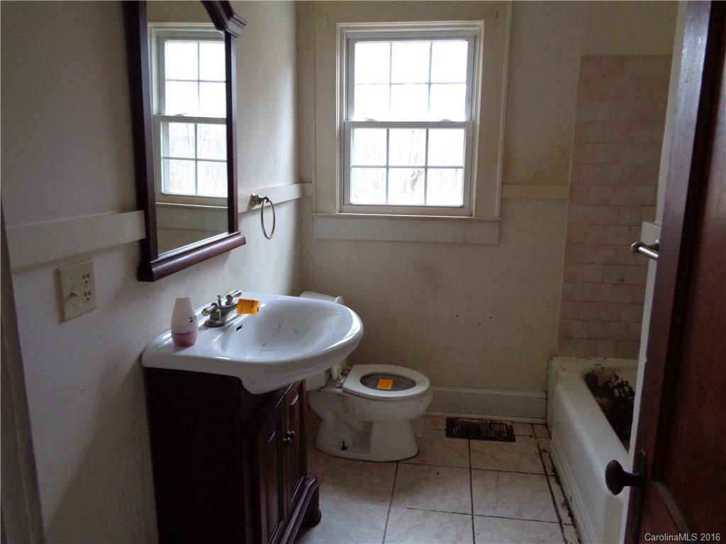 121 Holt Road Albemarle, NC 28001 - Photo 7 of 10 Gallery Image 7