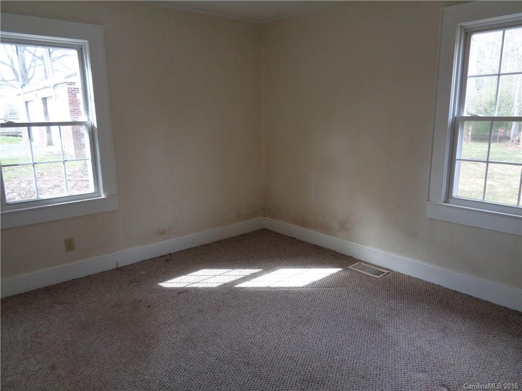 121 Holt Road Albemarle, NC 28001 - Photo 9 of 10 Gallery Image 9