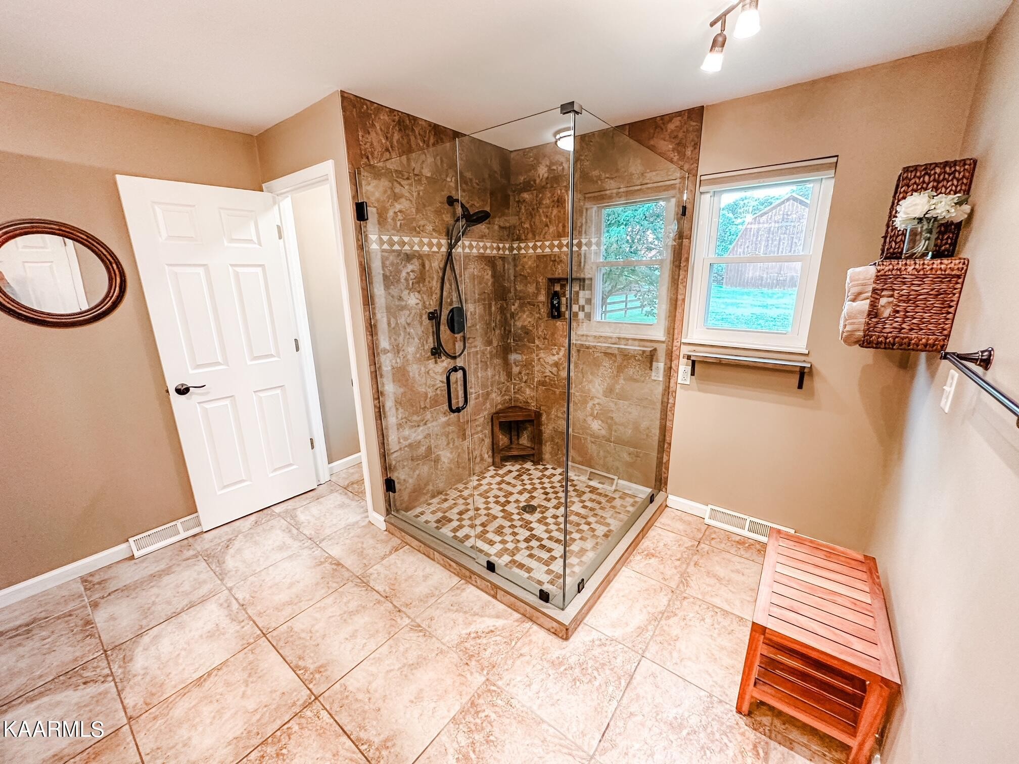 4885 Sevierville Road Maryville, TN 37804 - Photo 37 of 60 Gallery Image 37