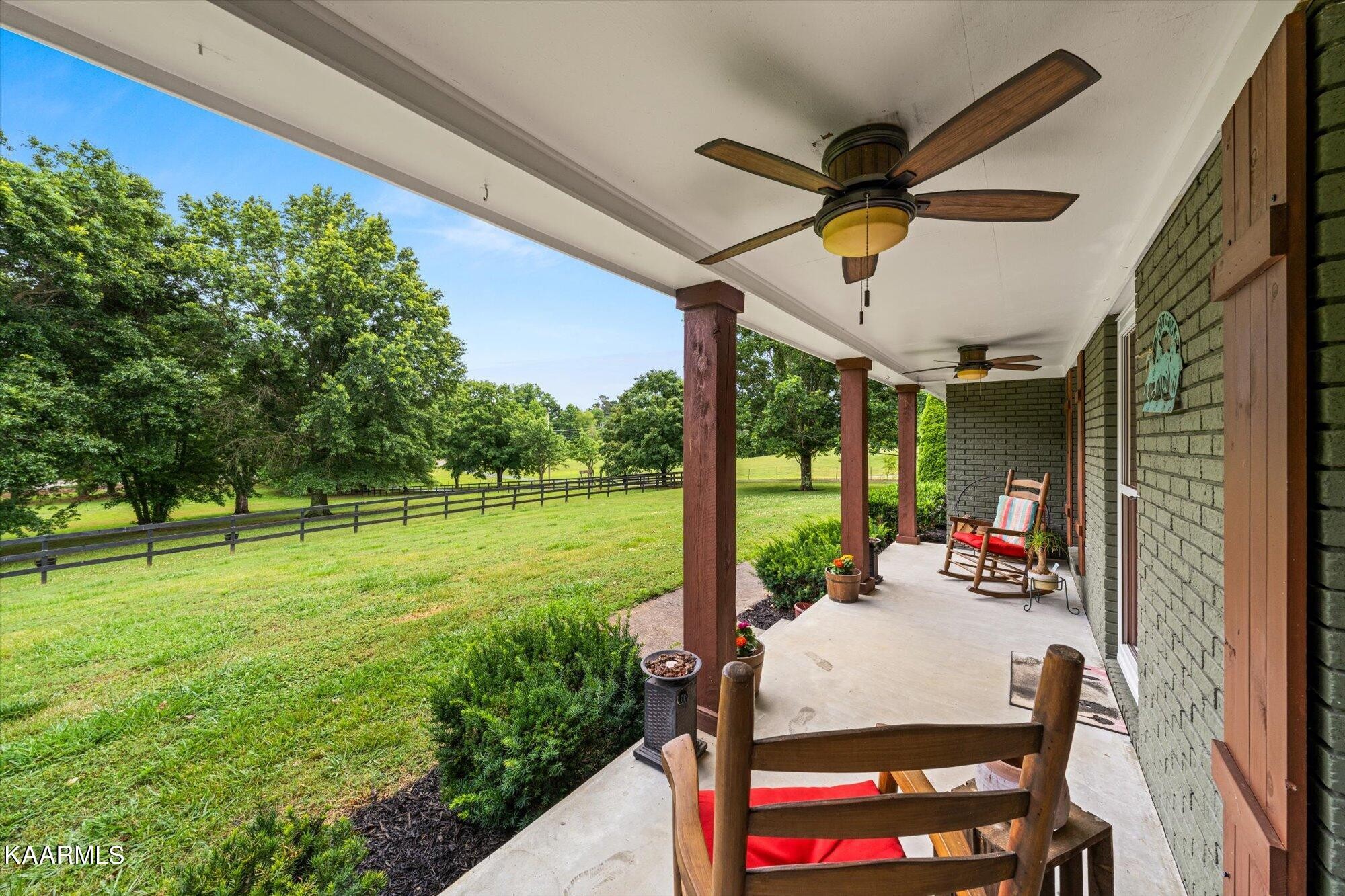 4885 Sevierville Road Maryville, TN 37804 - Photo 5 of 60 Gallery Image 5