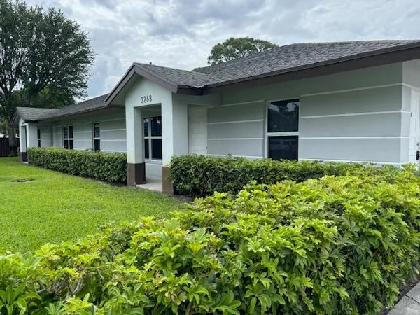 $1,700 | 3260 Hi Street, Unit A, Lake Worth Beach, FL 33461