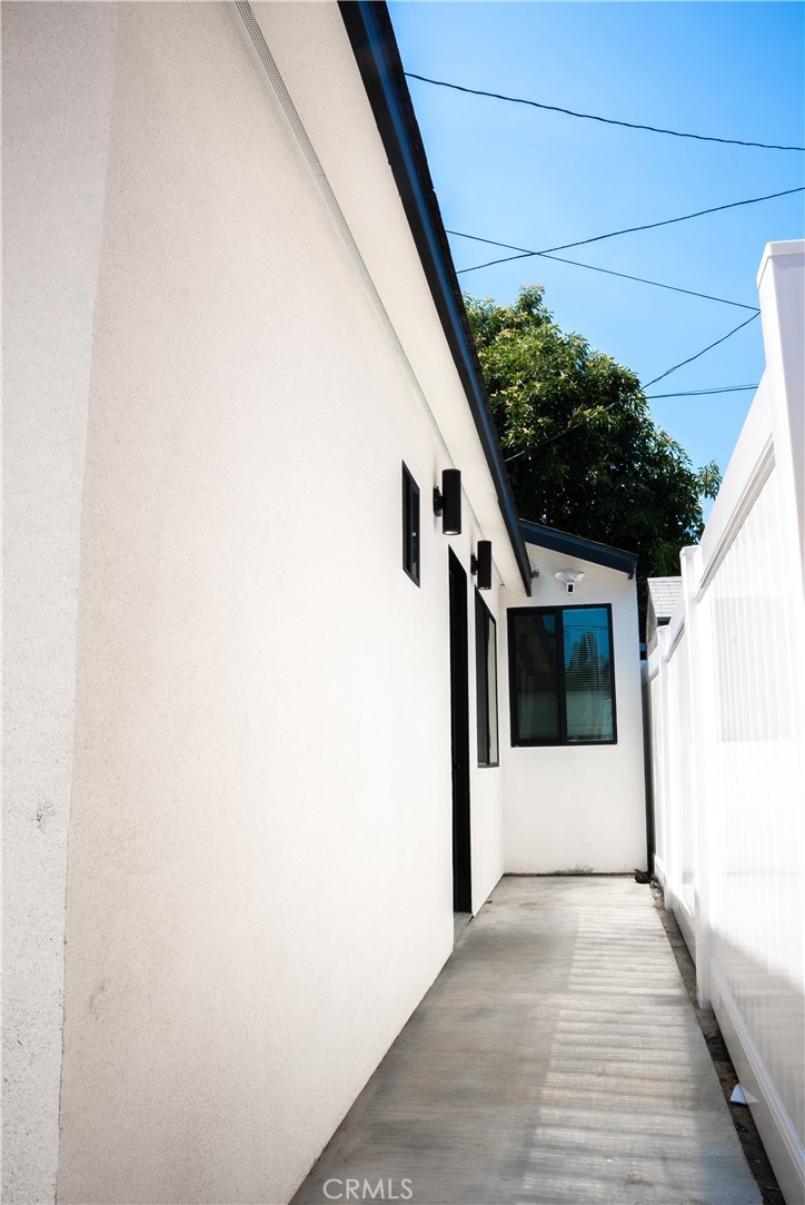 3633 Trinity Street, Unit 1/2 Los Angeles, CA 90011 - Photo 10 of 10 a view of entryway