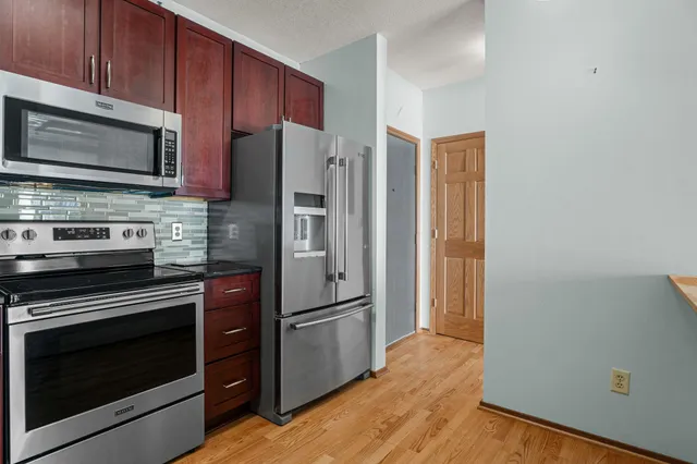 $179,000 | 121 South Washington Avenue, Unit 1915, Minneapolis, MN 55401
