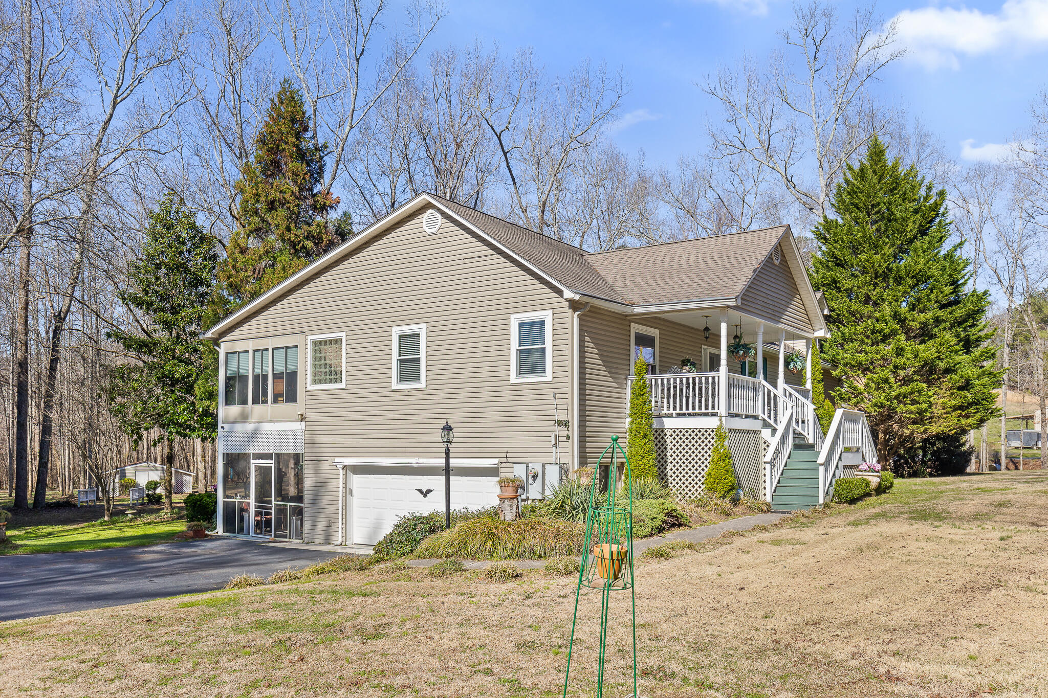 7624 Short Tail Springs Road Harrison, TN 37341 - Photo 6 of 57 Front/Left Exterior