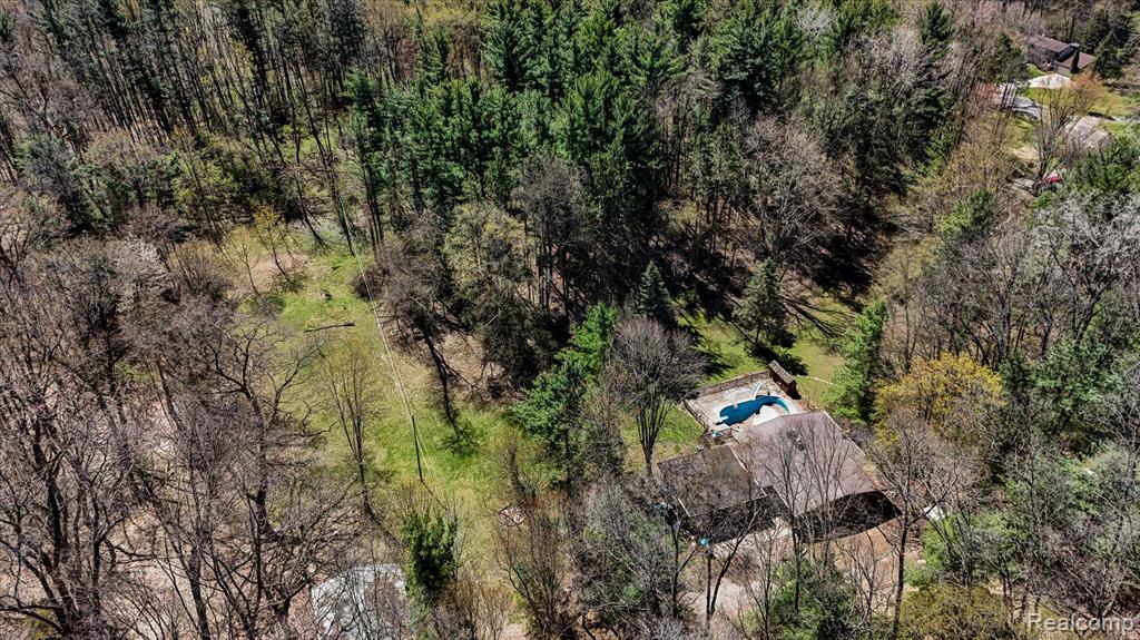 3301 Jewell Road Howell, MI 48843 - Photo 36 of 41