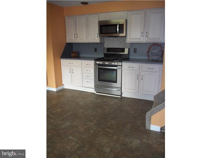 313 Old Fort Mott Road Pennsville, NJ 08070 - Photo 10 of 22