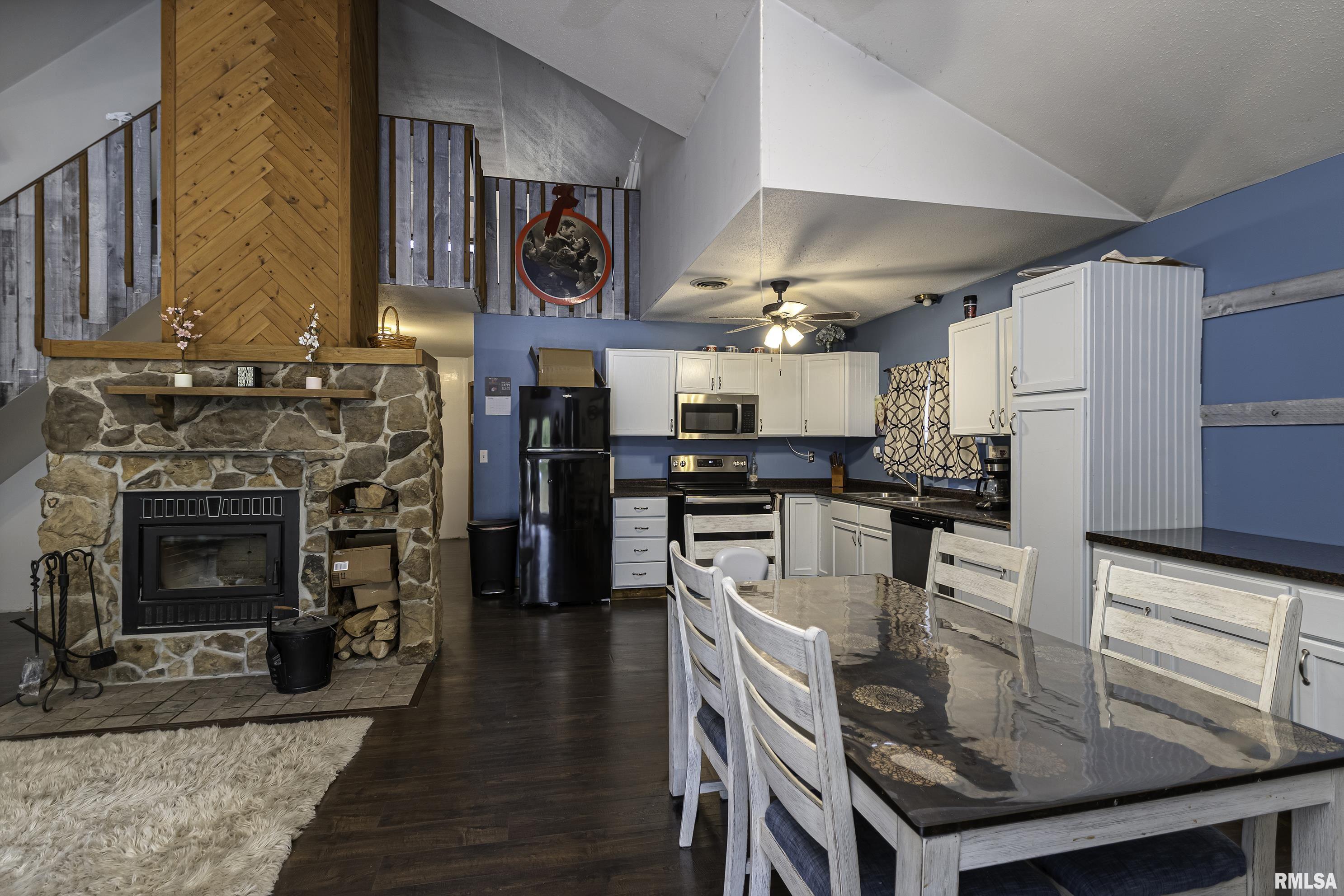 143 Sneed Road Carbondale, IL 62902 - Photo 8 of 32