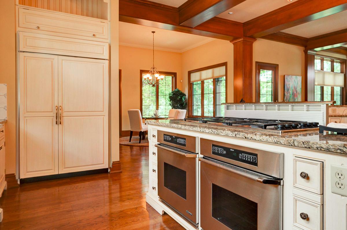 2567 Lane Road Columbus, OH 43220 - Photo 22 of 51