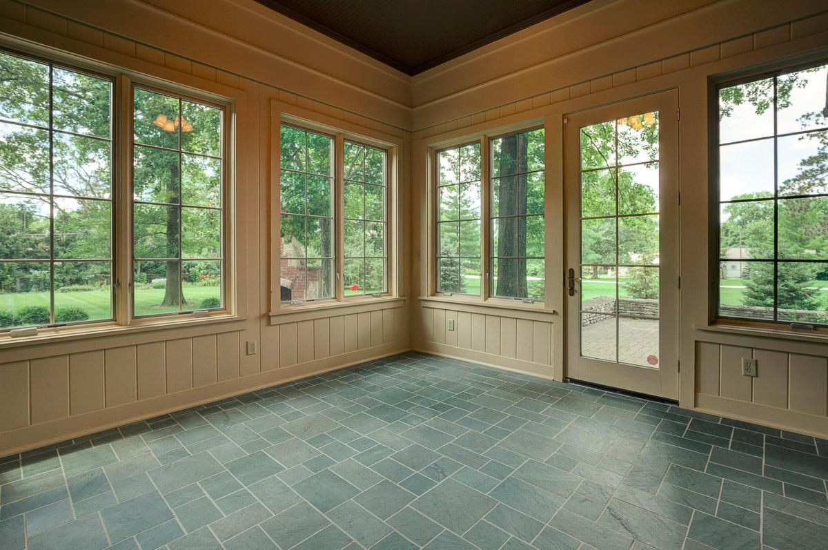 2567 Lane Road Columbus, OH 43220 - Photo 27 of 51