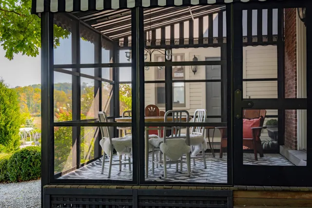 $1,375,500 | 888 Botsford Road, Ferrisburgh, VT 05456