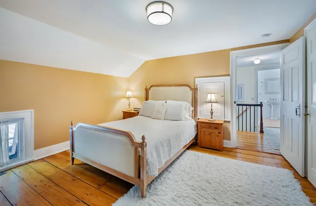 $1,375,500 | 888 Botsford Road, Ferrisburgh, VT 05456