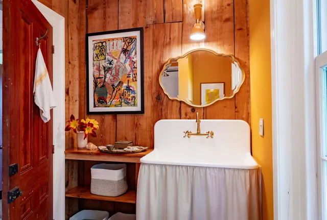 $1,375,500 | 888 Botsford Road, Ferrisburgh, VT 05456